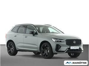 Neu Volvo XC60 Plus 250 PS (183 kW) 2026 Grau (vapour grey) SUV