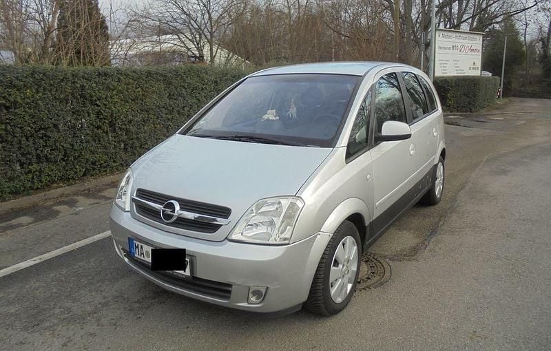 Gebraucht Opel Meriva Cosmo 101 PS (74 kW) 2005 Silber Van / Kleinbus