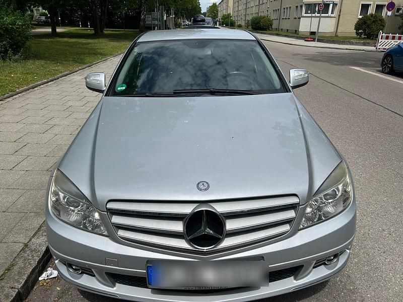 Silber Gebraucht 2008 Mercedes C200 Limousine | 6.400 € (Fairer Preis) - Bild 1/4