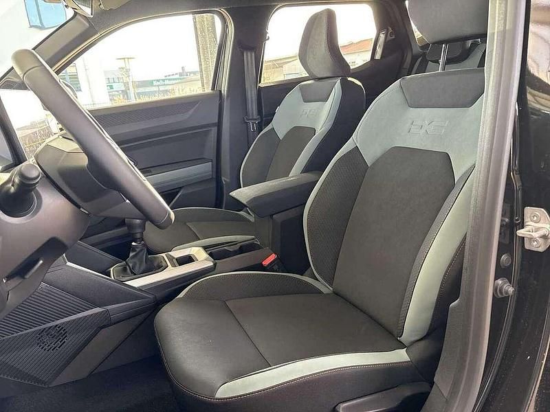 Neu Dacia Duster Extreme 122 PS (89 kW) 2025 Perlmuttschwarz SUV