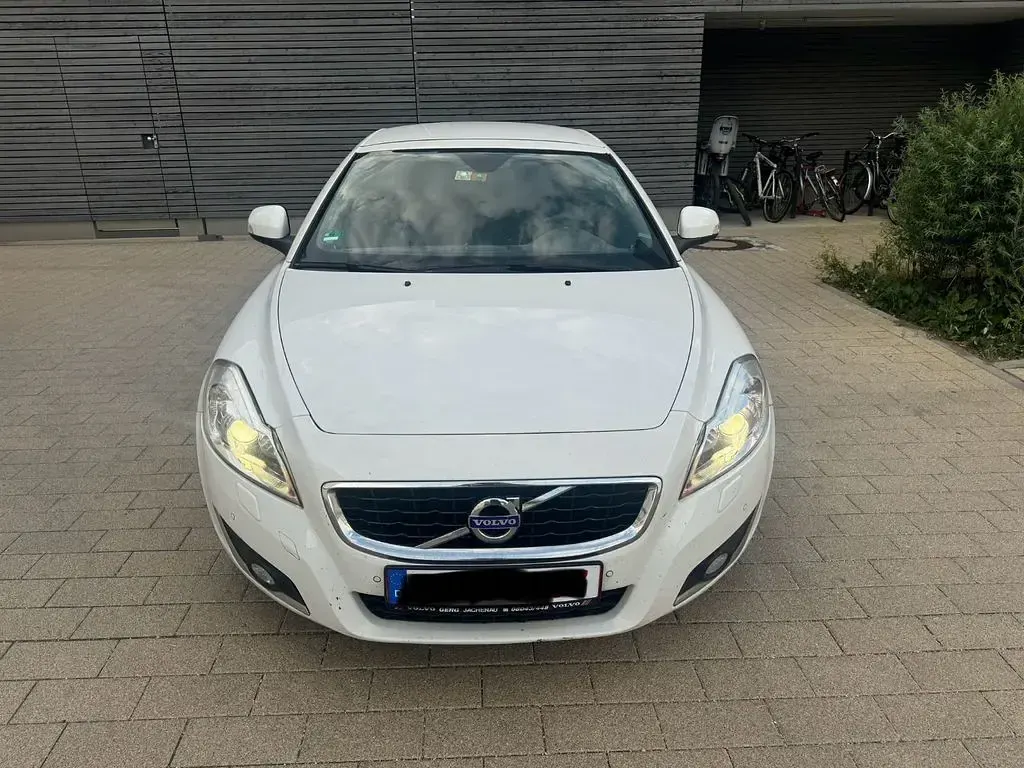 Gebraucht Volvo C70 150 PS (110 kW) 2012 Weiß Cabrio