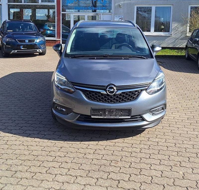 Gebraucht Opel Zafira 140 PS (102 kW) 2018 Grau Van / Kleinbus