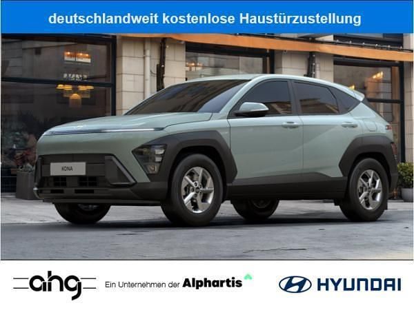 Grün (mirage green) Neu 2025 Hyundai Kona Select SUV | 20.842 € (Superpreis) - Bild 1/4
