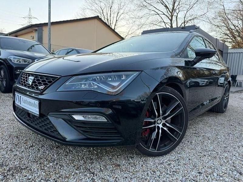 Second-hand Cupra Leon 300 CP (220 kW) 2018 Negru Break