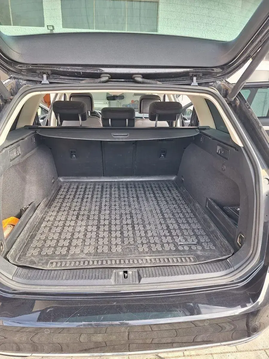 Gebraucht VW Passat 190 PS (139 kW) 2019 Schwarz Kombi