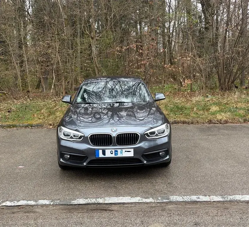 Brugt BMW 120 Advantage 184 HK (135 kW) 2018 Grå Hatchback