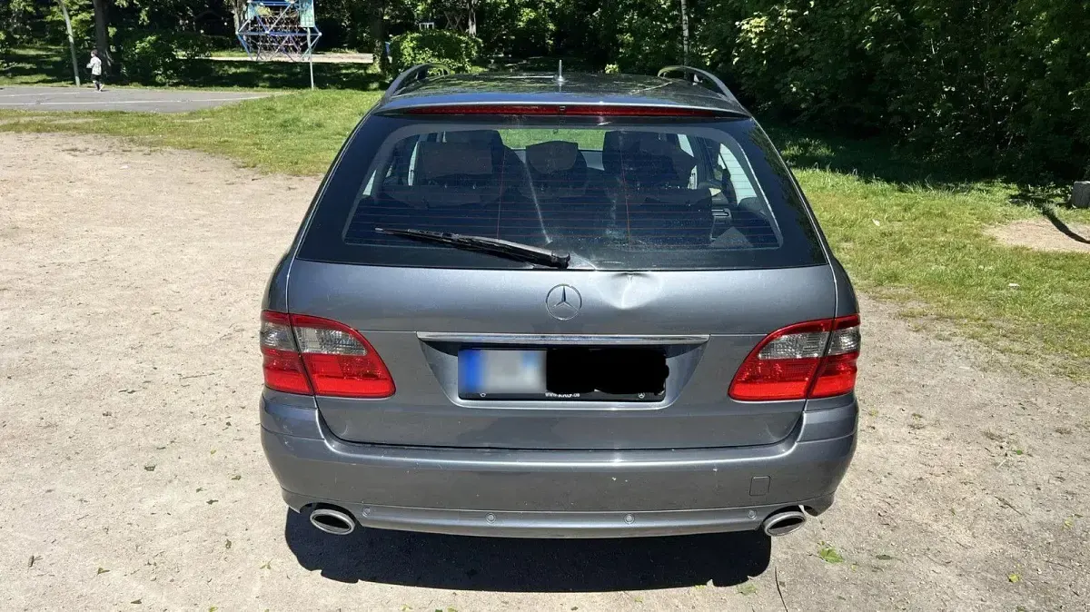 Gebraucht Mercedes E280 Classic 190 PS (139 kW) 2008 Grau Limousine