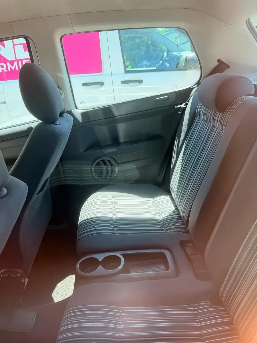 Gebraucht VW Fox 55 PS (40 kW) 2007 Grau Kleinwagen