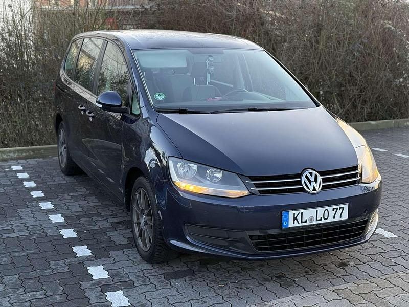 Gebraucht VW Sharan Trendline 140 PS (102 kW) 2010 Van / Kleinbus