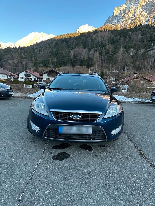 Gebraucht Ford Mondeo 140 PS (102 kW) 2010 Blau Kombi