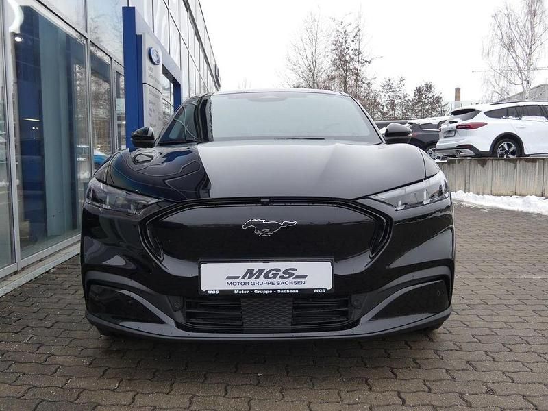 Neu Ford Mustang Mach-E Premium 216 kW (294 PS) 2025 Iridiumschwarz metallic SUV