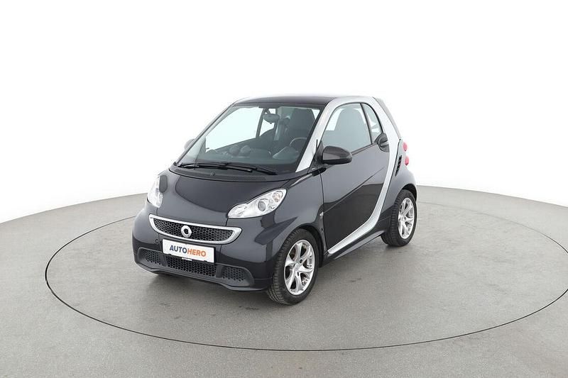 Schwarz Gebraucht 2014 Smart ForTwo Coupé Passion Kleinwagen | 8.590 € (Teuer) - Bild 1/3