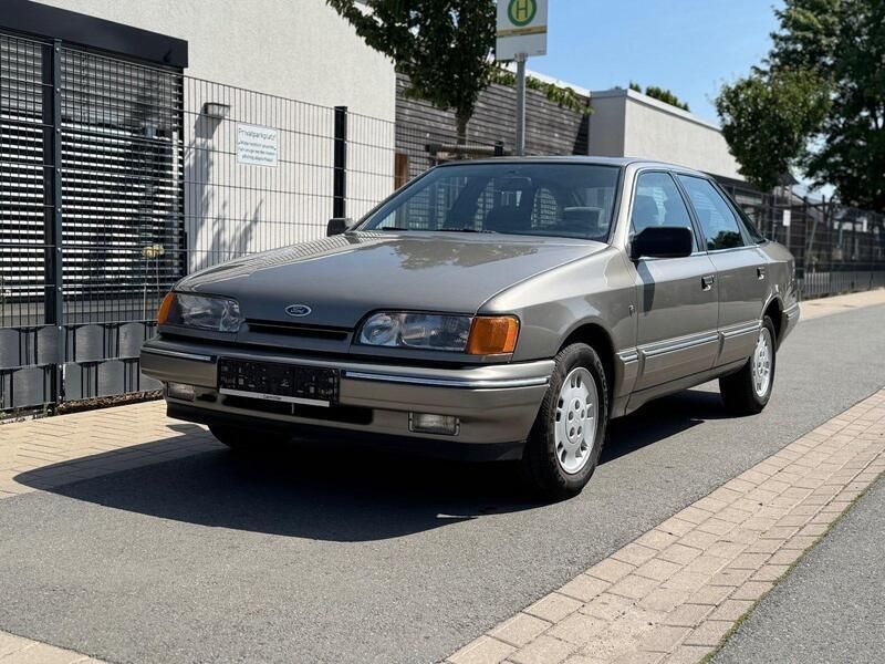 Grau Gebraucht 1986 Ford Scorpio Ghia Limousine | 4.950 € - Bild 1/4