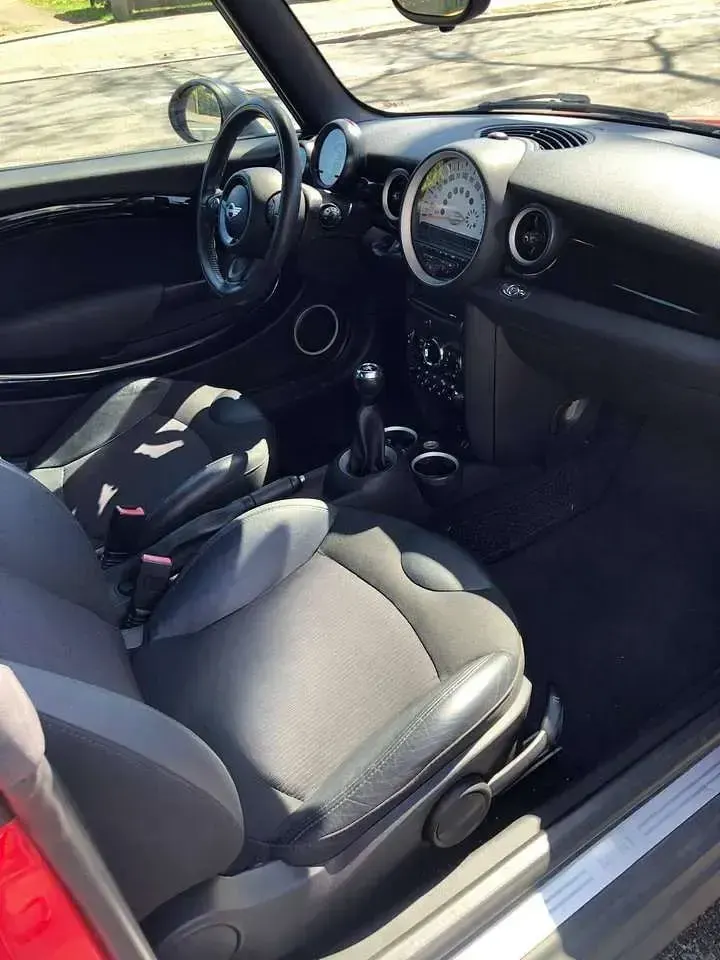 Gebraucht Mini One Cabriolet 98 PS (72 kW) 2013 Rot Cabrio