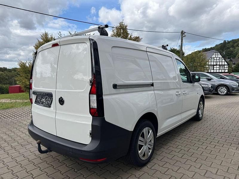 Gebraucht VW Caddy Maxi 102 PS (75 kW) 2021 Weiß Van / Kleinbus