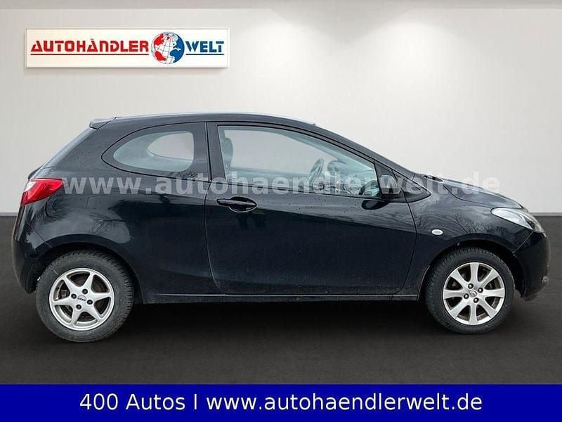 Gebraucht Mazda 2 Inclusive 75 PS (55 kW) 2009 Schwarz Kleinwagen