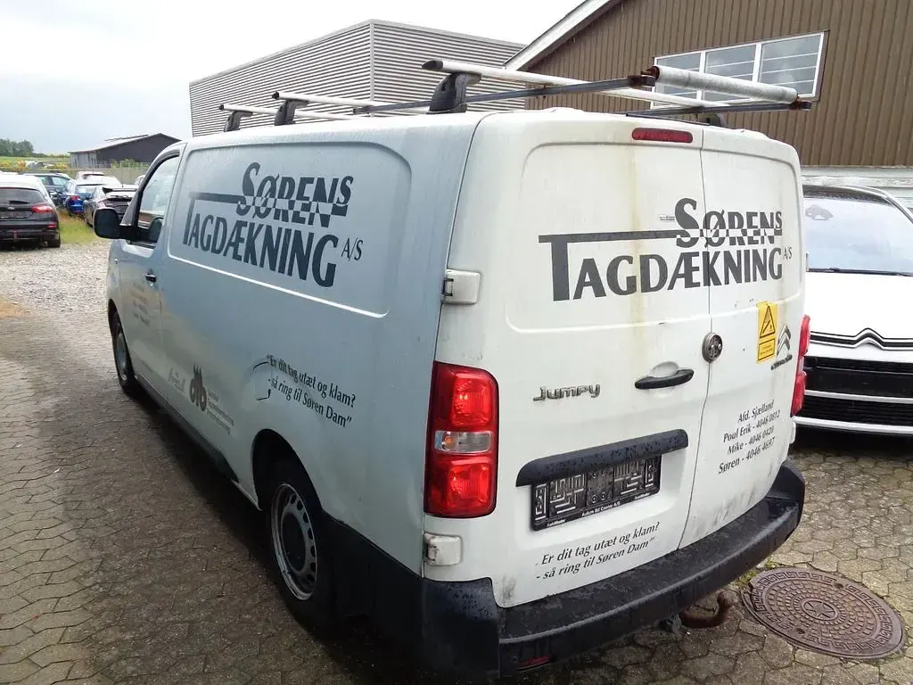 Gebraucht Citroën Jumpy Business Class 179 PS (131 kW) 2017 Weiß Van / Kleinbus