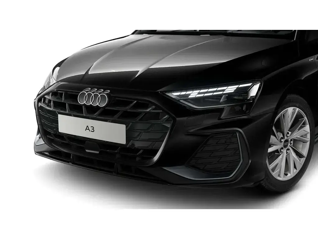 Gebraucht Audi A3 S-Line 150 PS (110 kW) 2026 Mythosschwarz metallic Limousine