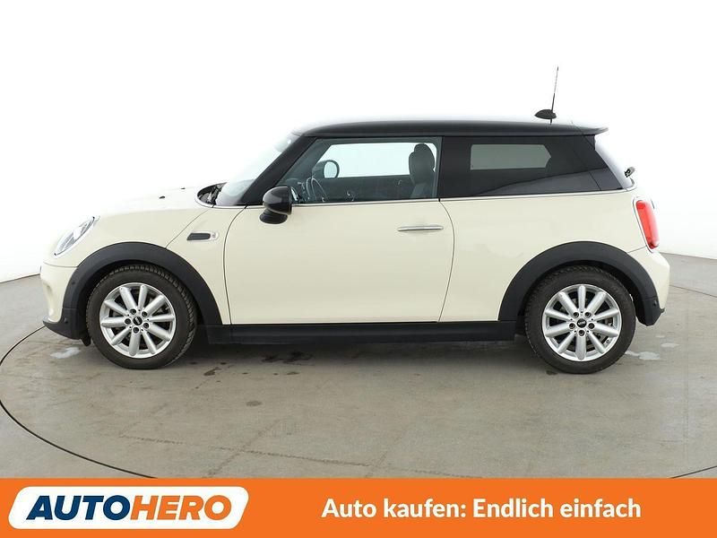 Second-hand Mini Cooper 136 CP (100 kW) 2018 Alb Hatchback