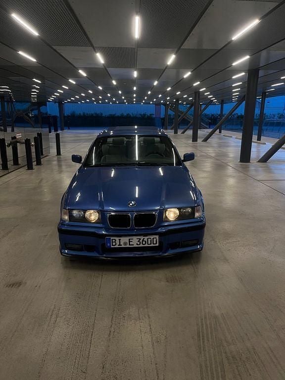 Blau Gebraucht 1997 BMW 323 M Sport Coupé | 9.000 € (Guter Preis) - Bild 1/4