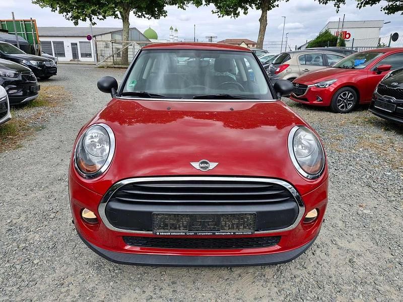 Rot Gebraucht 2016 Mini ONE Kleinwagen | 6.930 € (Superpreis) - Bild 1/4
