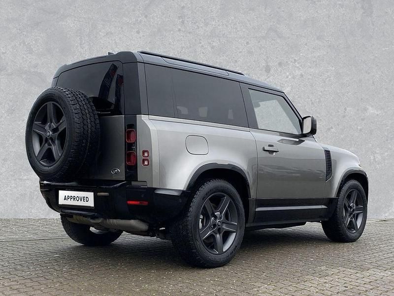 Gebraucht Land Rover Defender SE Dynamic 300 PS (220 kW) 2022 Silber SUV