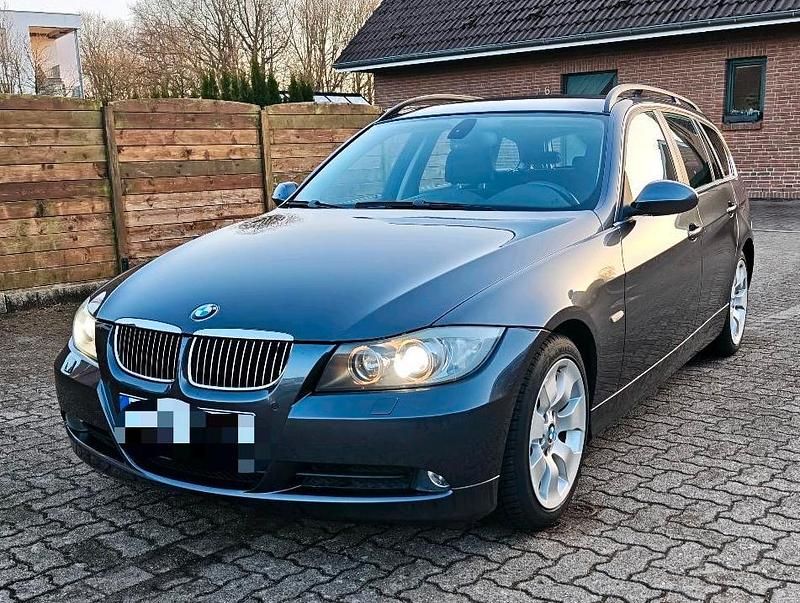Gebraucht BMW 325 218 PS (160 kW) 2008 Grau Kombi