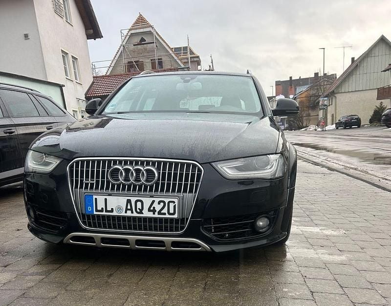 Gebraucht Audi A4 Allroad 211 PS (155 kW) 2012 Schwarz Kombi