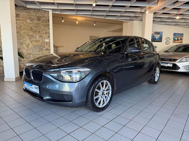 Gebraucht BMW 114 Advantage 102 PS (75 kW) 2013 Grau Kleinwagen