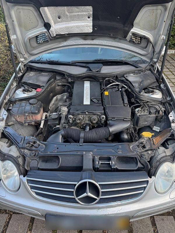 Gebraucht Mercedes CLK200 Elegance 163 PS (119 kW) 2003 Silber Coupé