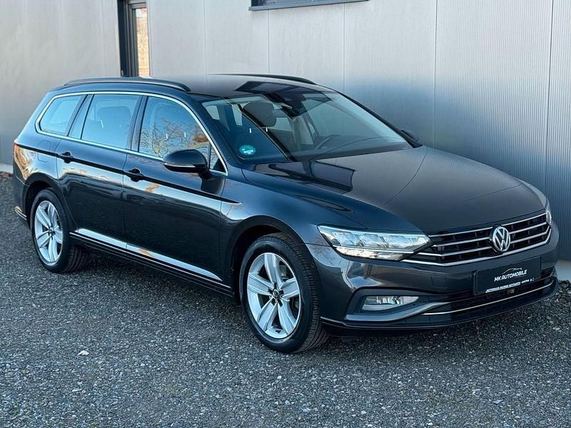 Gebraucht VW Passat 190 PS (139 kW) 2020 Grau Limousine