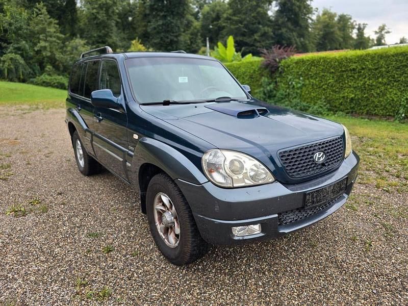 Blau Gebraucht 2004 Hyundai Terracan GLS SUV | 3.500 € (Superpreis) - Bild 1/4