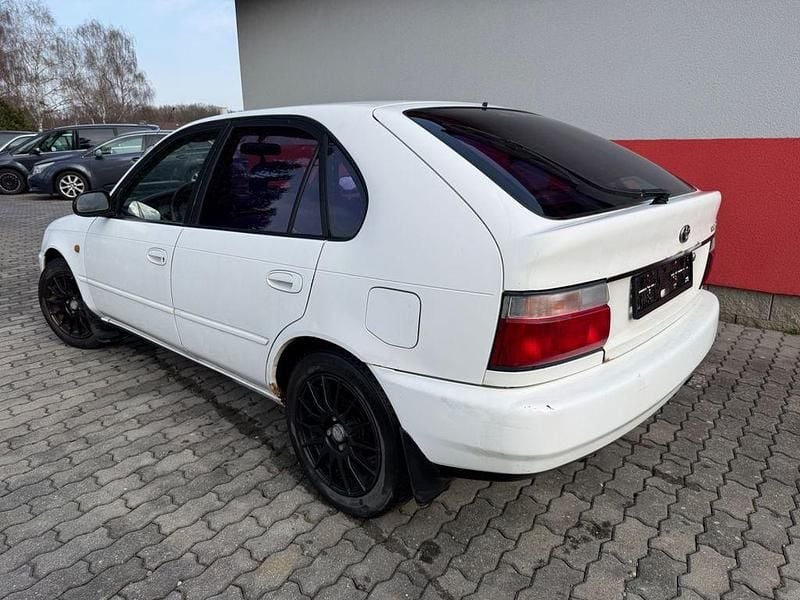 Gebraucht Toyota Corolla XLi 75 PS (55 kW) 1997 Weiß Limousine