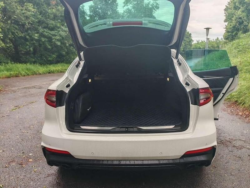 Gebraucht Maserati Levante 430 PS (316 kW) 2020 SUV