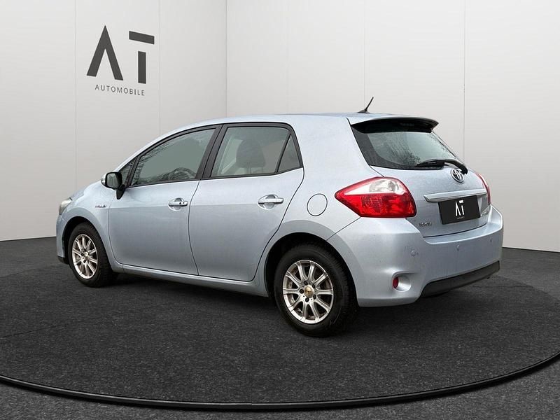 Gebraucht Toyota Auris Hybrid Executive 99 PS (72 kW) 2011 Blau Kleinwagen