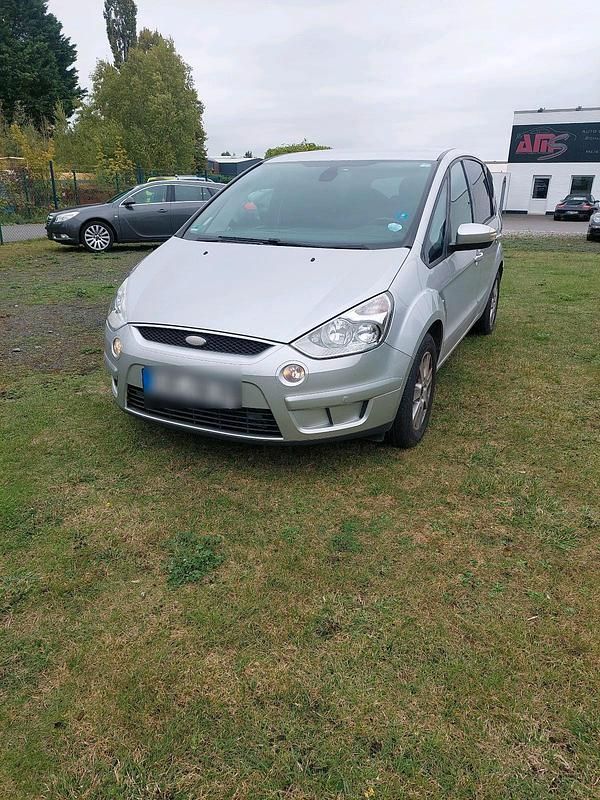 Silber Gebraucht 2009 Ford S-MAX S Van / Kleinbus | 3.500 € (Guter Preis) - Bild 1/4