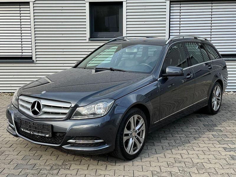 Grau Gebraucht 2014 Mercedes C180 Kombi | 9.999 € (Superpreis) - Bild 1/4