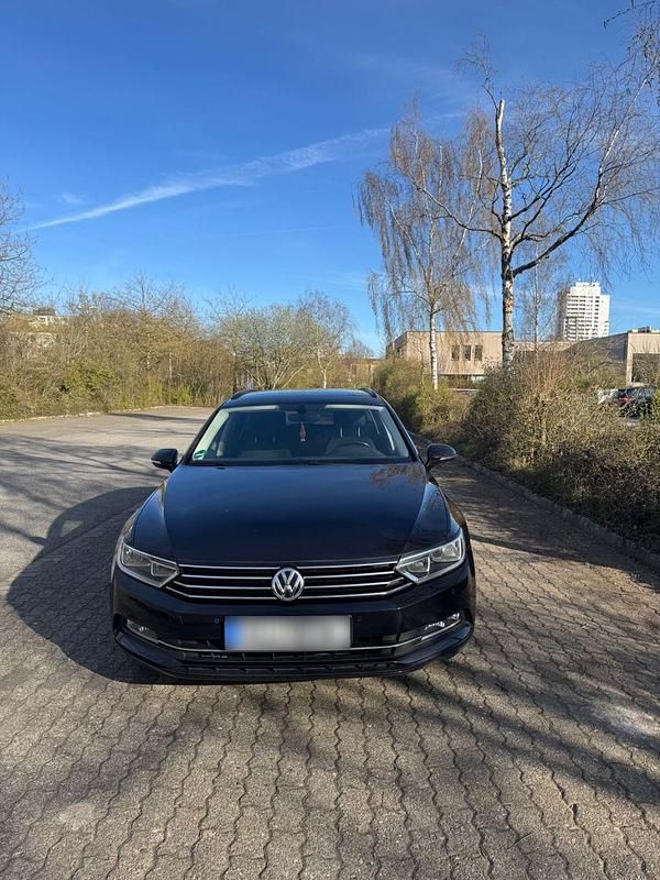 Gebraucht VW Passat 150 PS (110 kW) 2016 Schwarz Kombi