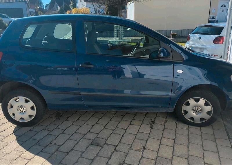 Gebraucht VW Fox 54 PS (39 kW) 2008 Blau Kleinwagen