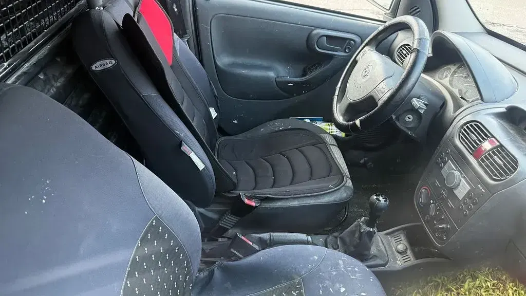 Gebraucht Opel Combo 75 PS (55 kW) 2011 Other Van / Kleinbus