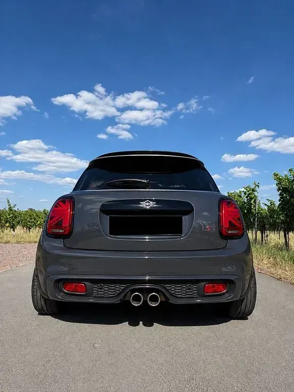 Gebraucht Mini John Cooper Works Chili 192 PS (141 kW) 2018 Grau Kleinwagen