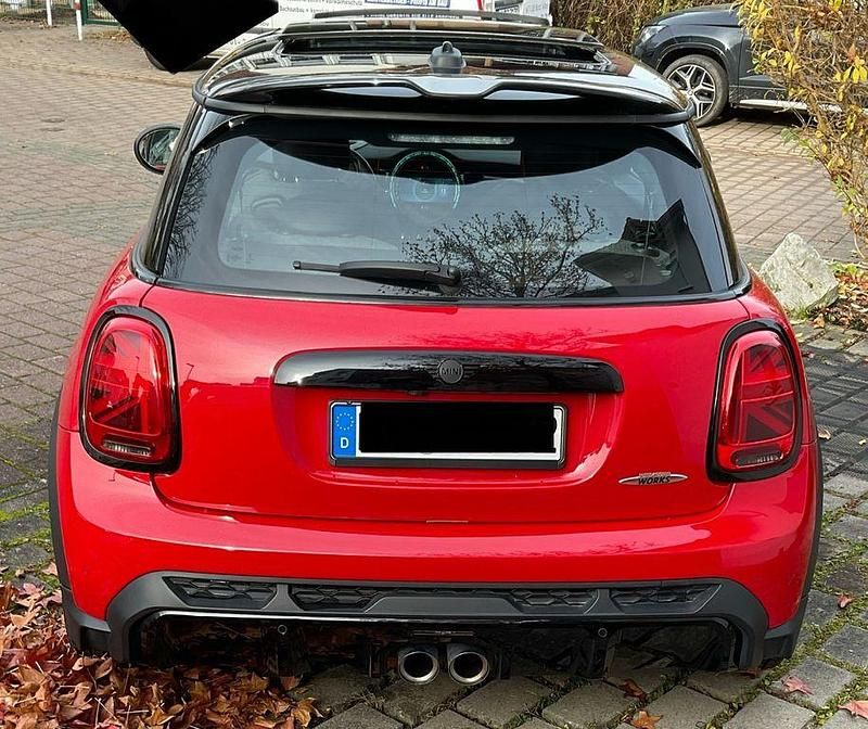 Gebraucht Mini John Cooper Works 231 PS (169 kW) 2022 Rot Kleinwagen