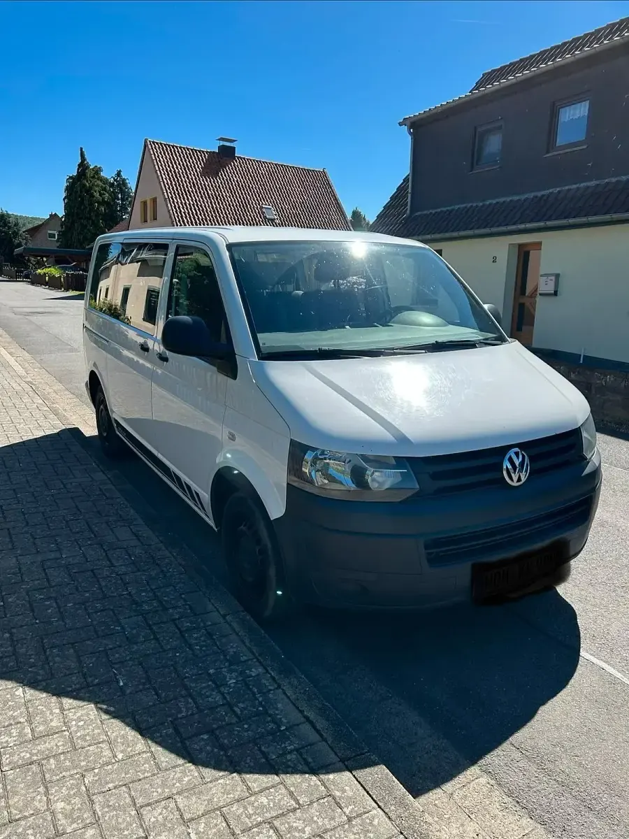 Gebraucht VW Caravelle 102 PS (75 kW) 2013 Weiß Van