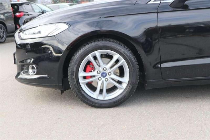 Gebraucht Ford Mondeo Titanium 165 PS (121 kW) 2019 Iridiumschwarz Kombi