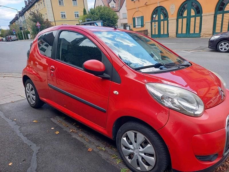 Rot Gebraucht 2009 Citroën C1 Style Kleinwagen | 950 € (Superpreis) - Bild 1/4