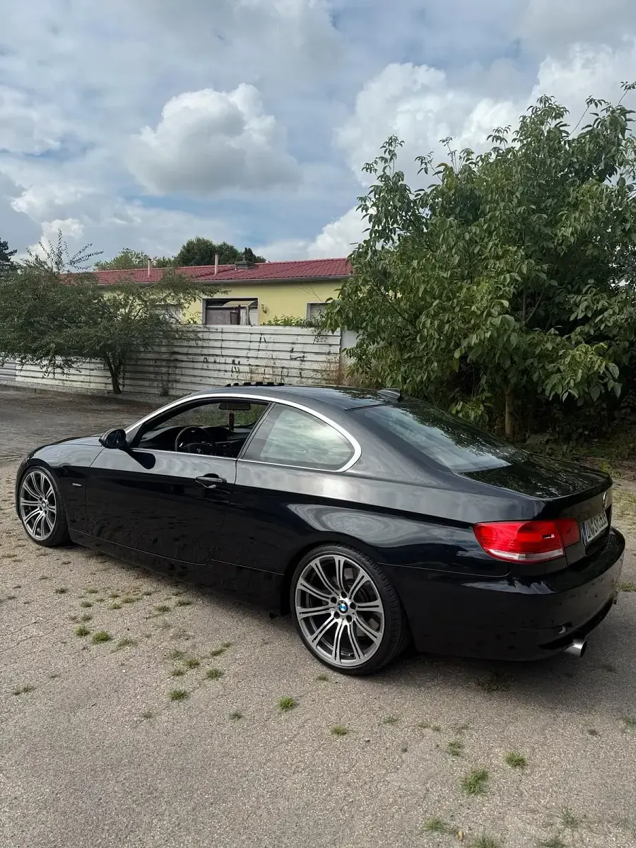 Gebraucht BMW 335 306 PS (225 kW) 2007 Schwarz Coupé