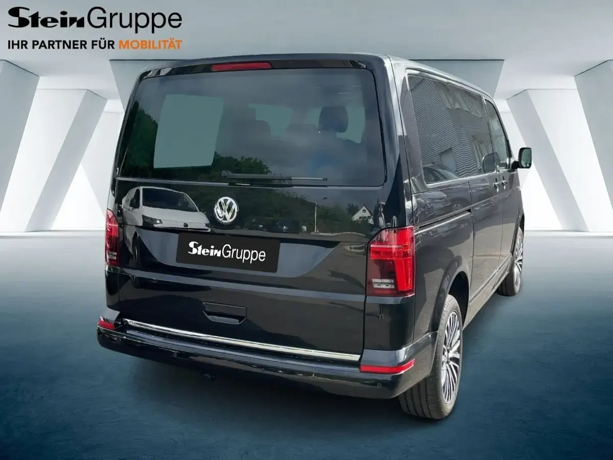 Gebraucht VW Multivan Comfortline 204 PS (150 kW) 2022 Schwarz Van / Kleinbus