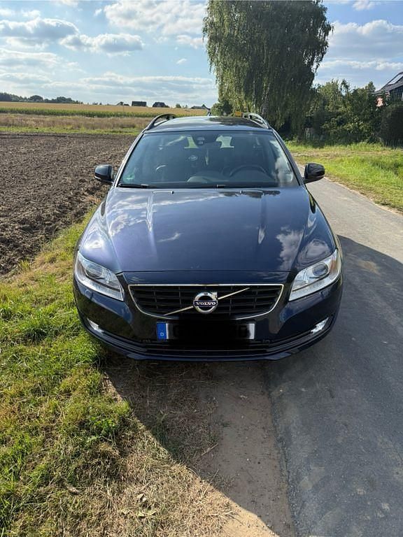 Gebraucht Volvo V70 215 PS (158 kW) 2015 Blau Kombi