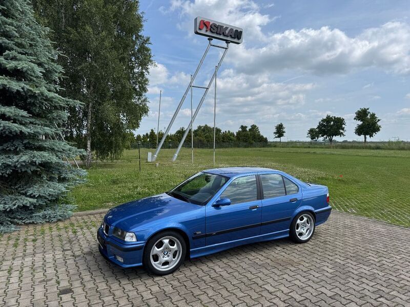 Blau Gebraucht 1996 BMW M3 Sport Line Limousine | 29.990 € (Guter Preis) - Bild 1/4