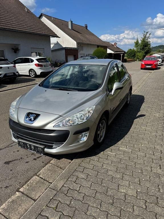 Grau Gebraucht 2007 Peugeot 308 Filou Limousine | 2.000 € (Guter Preis) - Bild 1/4